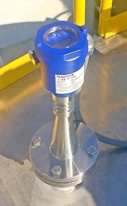 LR20蒸氣樹脂儲罐液位傳感器2